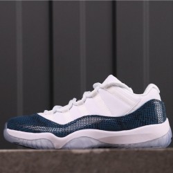 Air Jordan 11 Low "Navy Blue Snakeskin" CD6846-102 Bílá Modrá