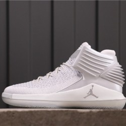 Air Jordan 32 "Pure Platinum" AH3348-007 Bílé stříbro